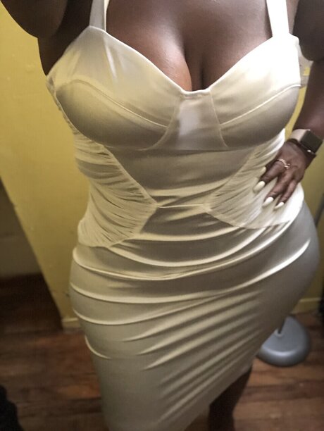 thick thighs onlyfans free porn gallery