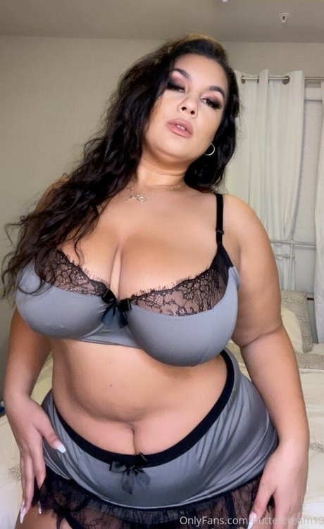 shemale fucks girl onlyfans nude gallery