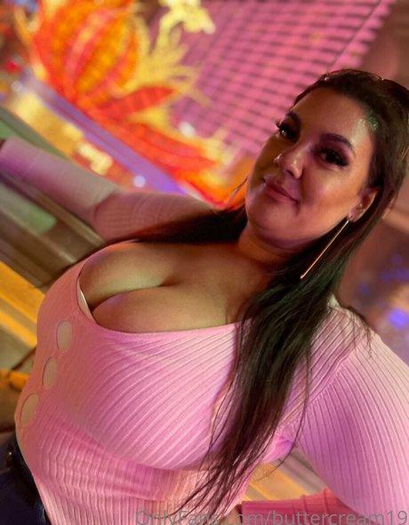 hot mature onlyfans nude pics