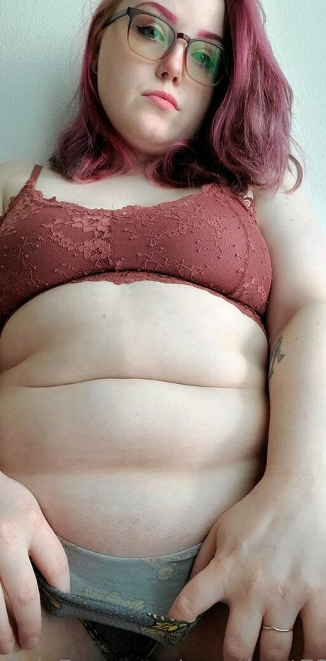 Amethysts73 model naked gallery