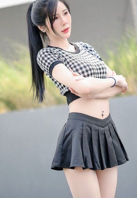 Mikipraiya pornstar hd picture