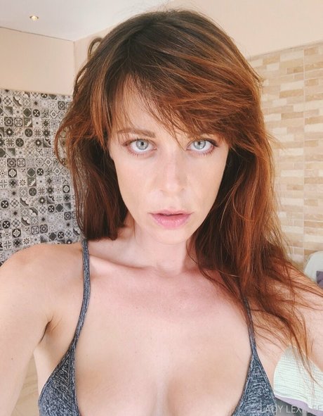 queenbeealexandrialee pornstar art img