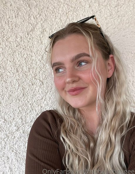 young ebony onlyfans nudes picture