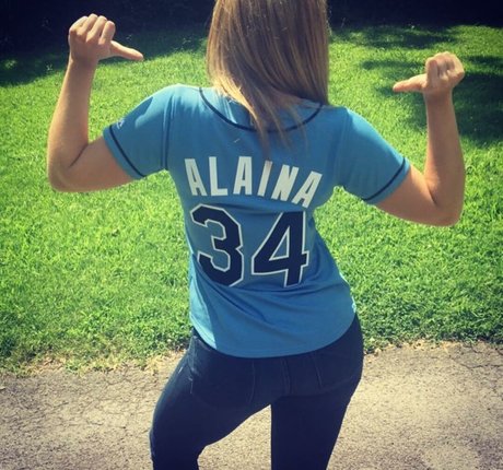 Lauren Alaina pretty pornstar pics