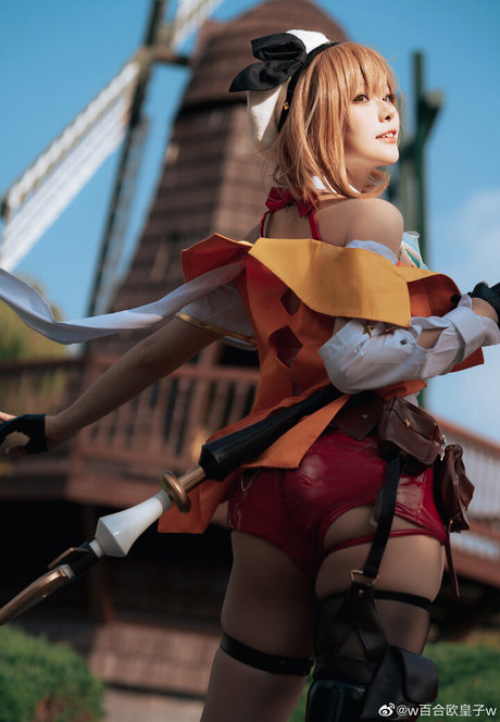 fitness pussy onlyfans top pic