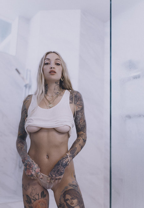Torrie Blake model sex image