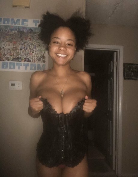 Bush Baby pornstar xxx picture