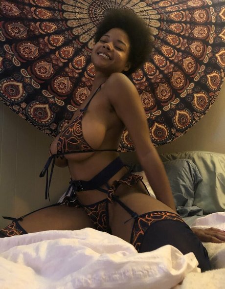 Bush Baby model exclusive galleries