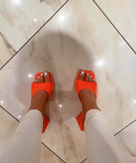 caitjxo pornographic model gallery