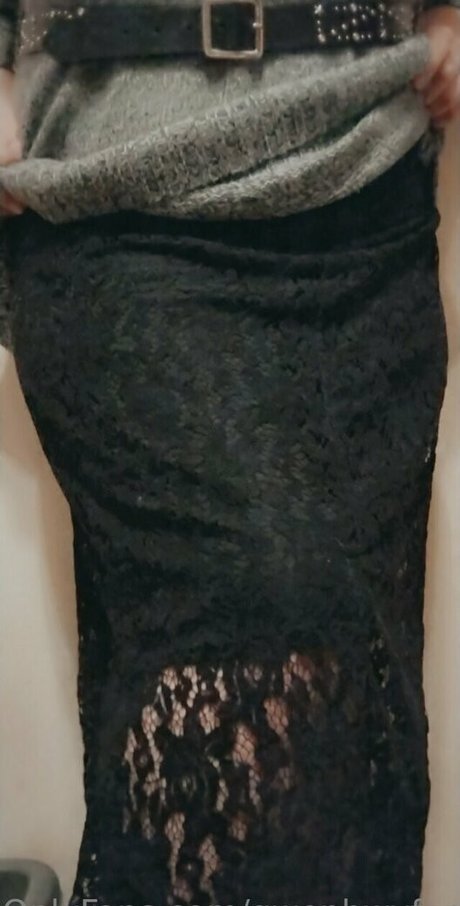 gwenhwyfar model naked archive