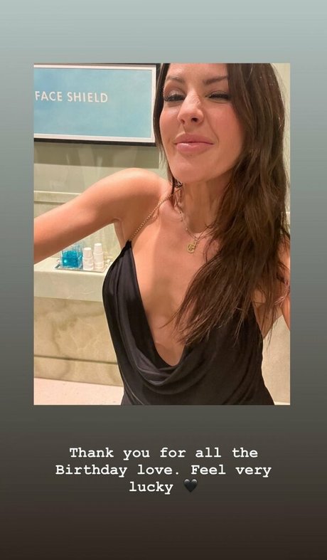 Ellie Goulding sexy pornstar pictures