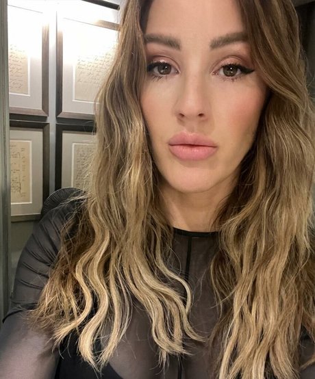 Ellie Goulding pornographic model pictures