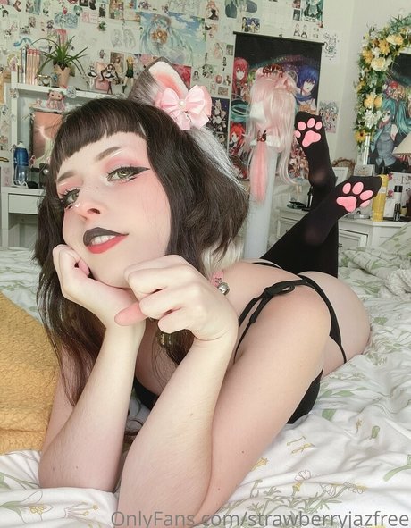strawberryjazfree Photo Gallery