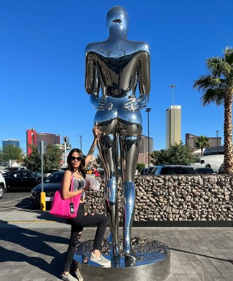 Monica Iannuzzi pretty star galleries