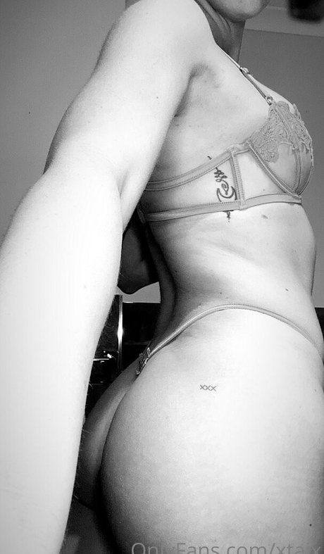 xtaix high quality star images