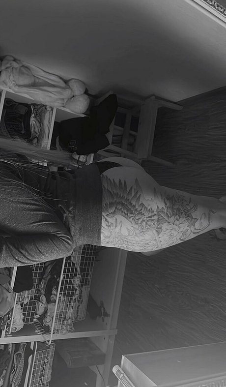 old young lesbian onlyfans hot nude picture