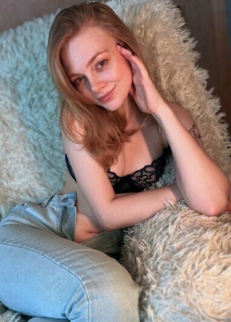 angelica big tits pornographic model img