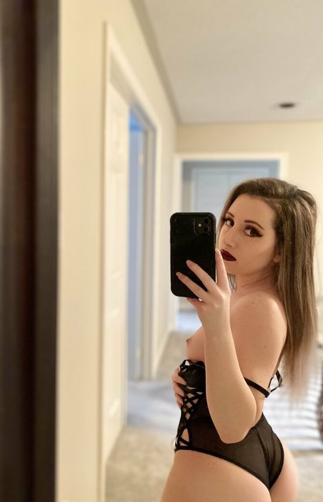 nicesprite hot model image