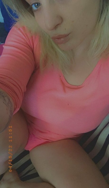 snowbunnygang420 pornstar nude gallery