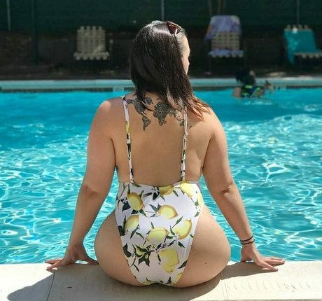 british blonde onlyfans nudes image