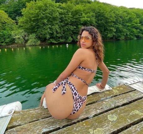 Meninas De Macapa nice model gallery