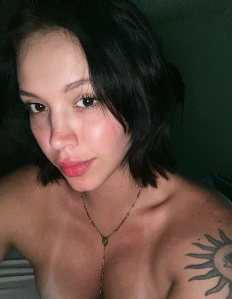 juliiaangeline star beautiful pictures