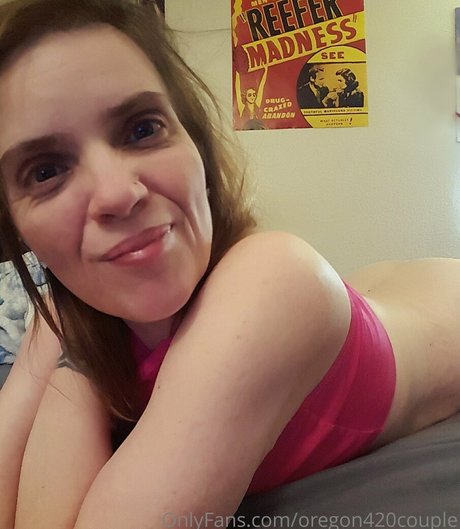 oregon420couple pornstar xxx pics