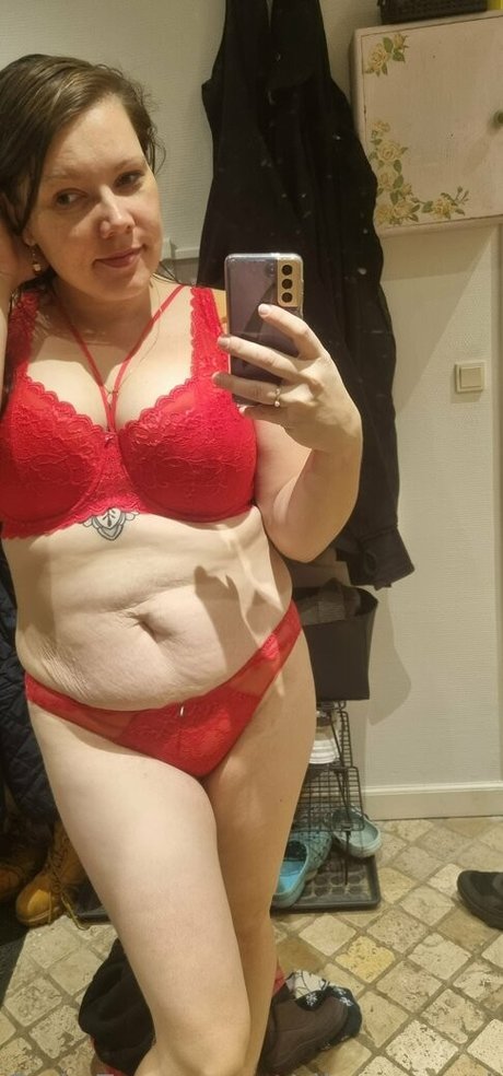 dk sweetie erotic star photo