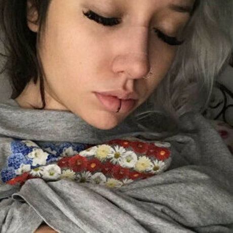 Ae bgirl01 naked model pic