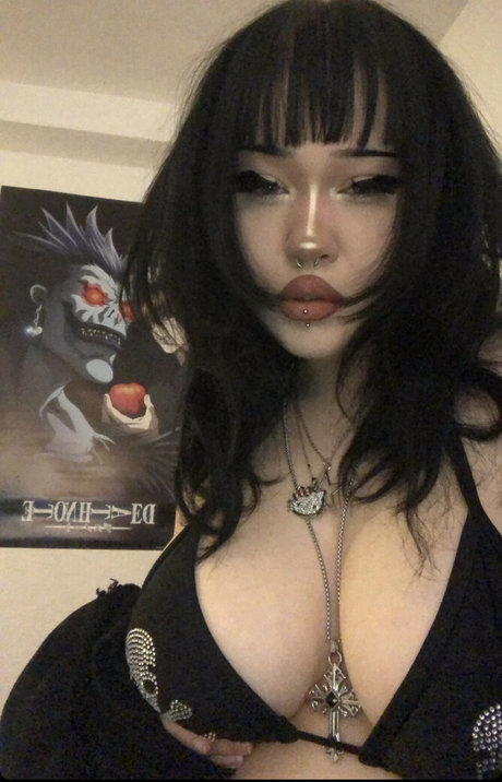 Hellok1ttyslvt sexy star pictures