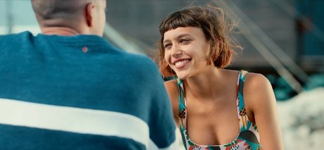 Amanda Campana pretty actress gallery