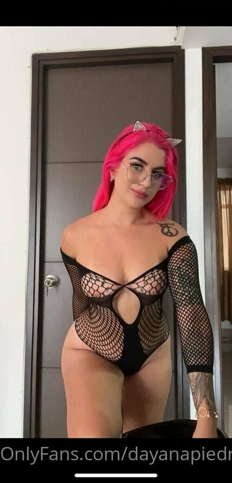 nadinselin hd star galleries