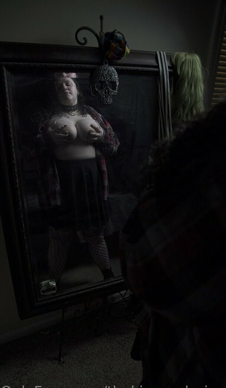 thekingandprincessbean beautiful actress images