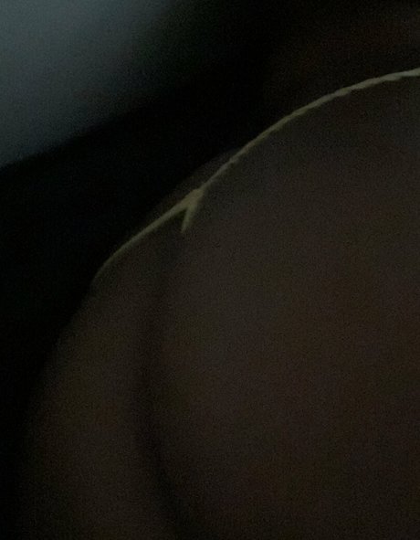 burberrybitch star adult pic