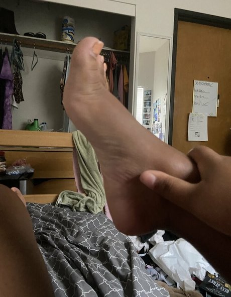 burberrybitch star sexy pictures