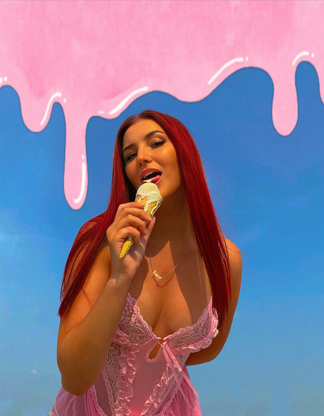 choosylucy pornographic star photo