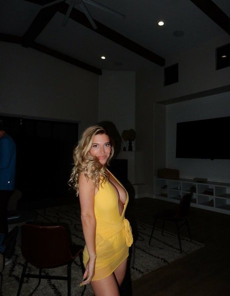 skinny asian teen onlyfans beautiful xxx picture