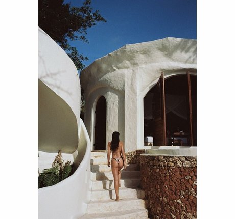 black teacher onlyfans pretty pic