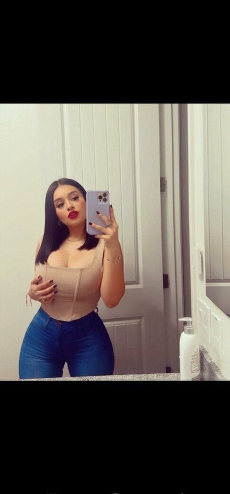 Marlene Santana star beautiful image