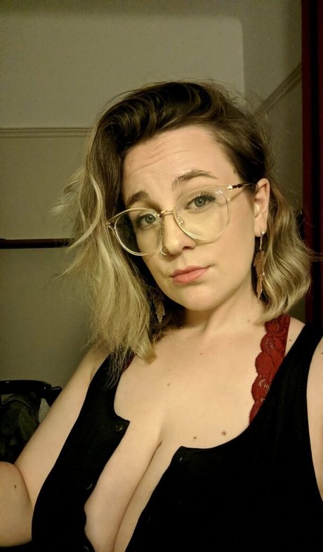 thigh high boots onlyfans porn photos