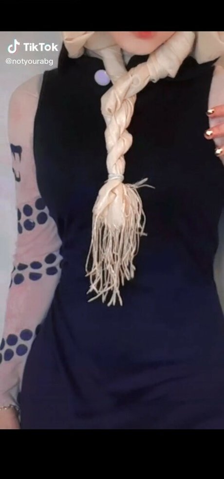 big tits brunette onlyfans exclusive images