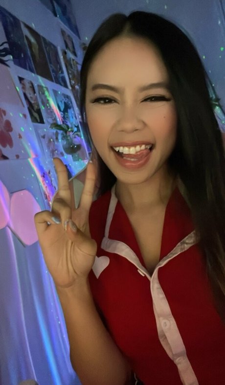 Kimmie D model nudes pictures