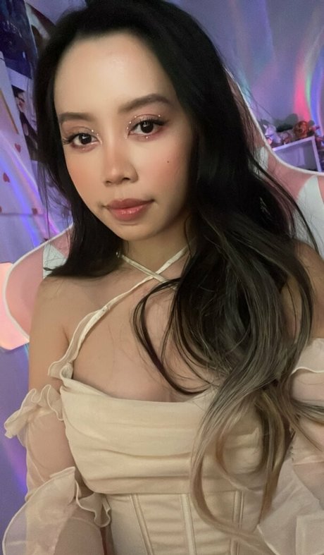 Kimmie D pretty actress pics