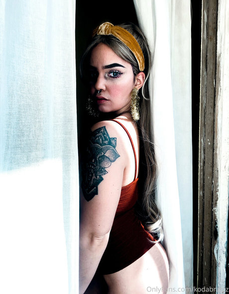 kodabratzz pornstar erotic img