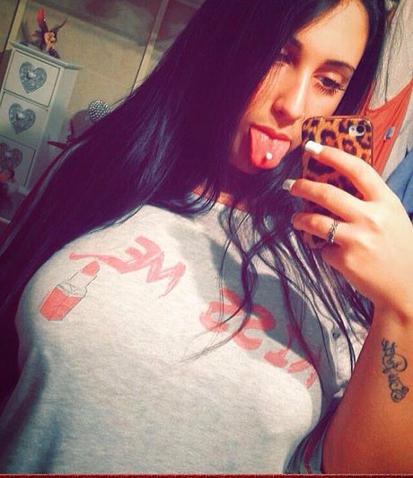 Alessia Barbarossa best star pics