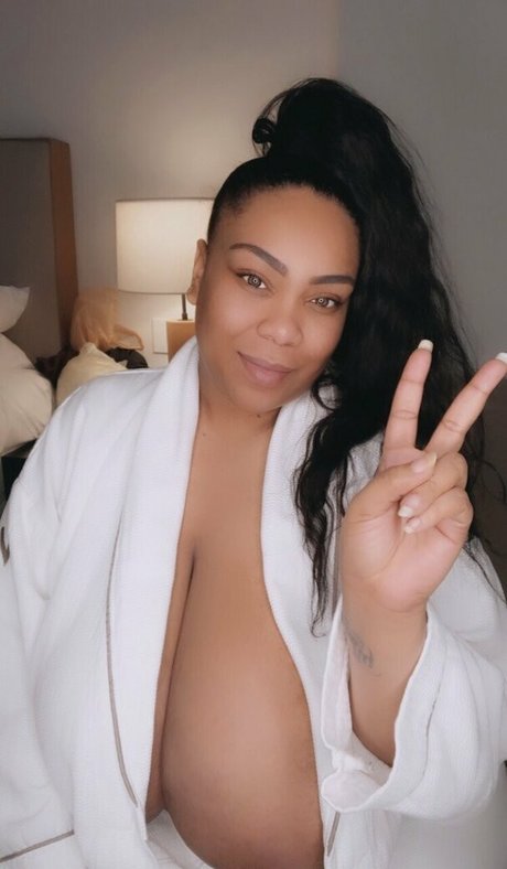 Bustydejavu top pornstar pictures