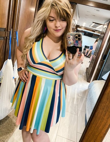 Meg Kaylee top pornstar gallery