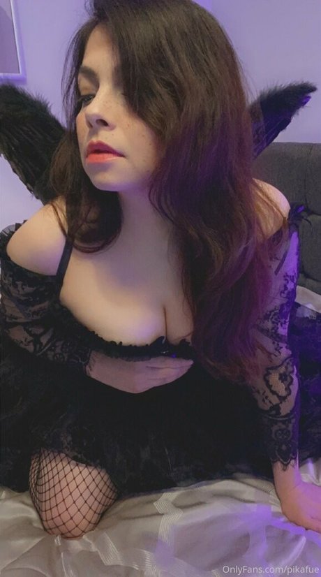 Pikafue pretty star photos