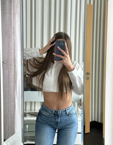 Inna Chimi pornstar hd pics