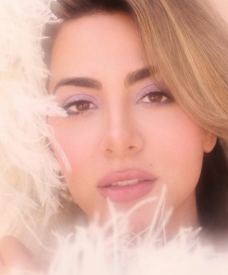 Emeraude Toubia art star archive